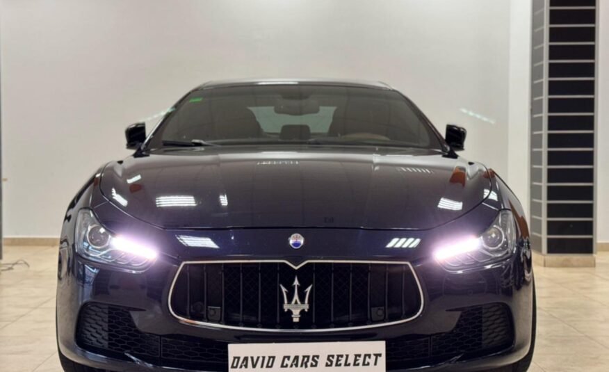 MASERATII GLIBLI 3.0V6