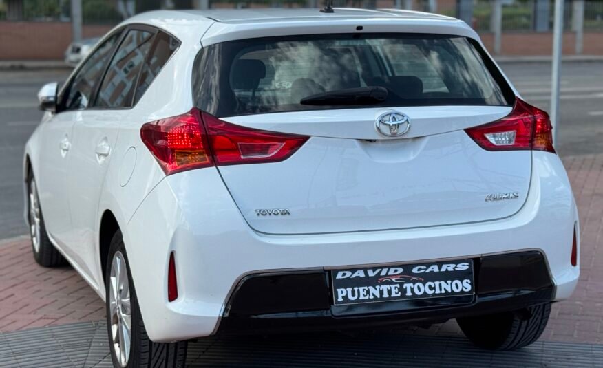 TOYOTA Auris 1.6d