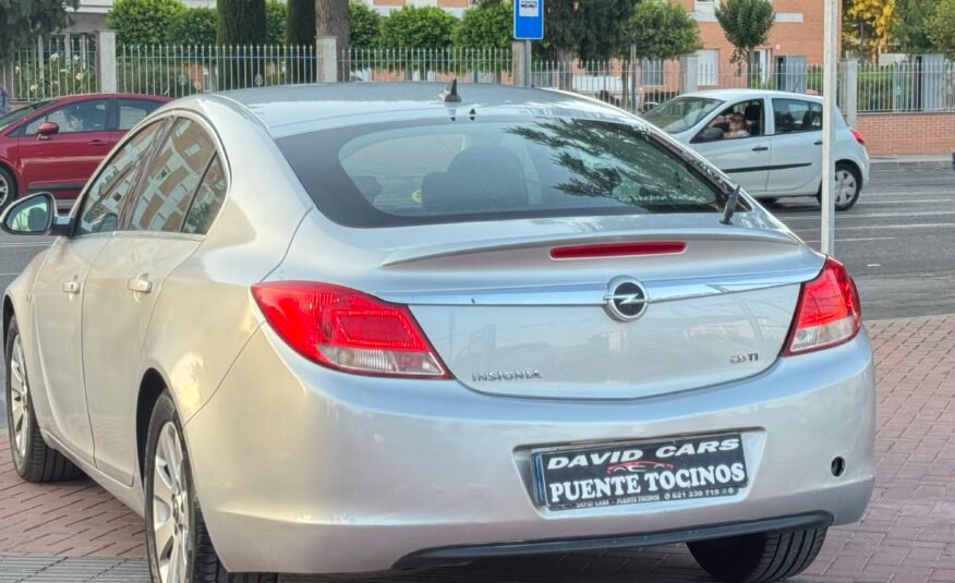 OPEL INSIGNIA 2.0 CDTI