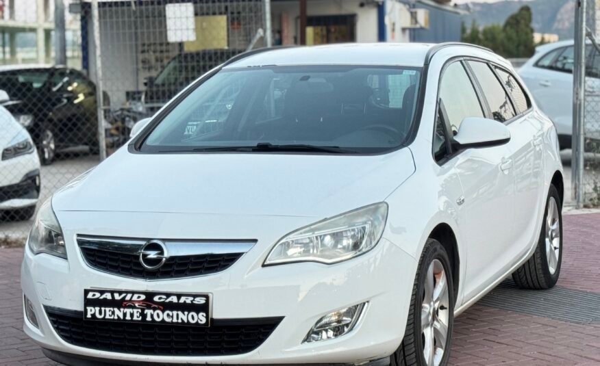 OPEL Astra 2.0 CDTI